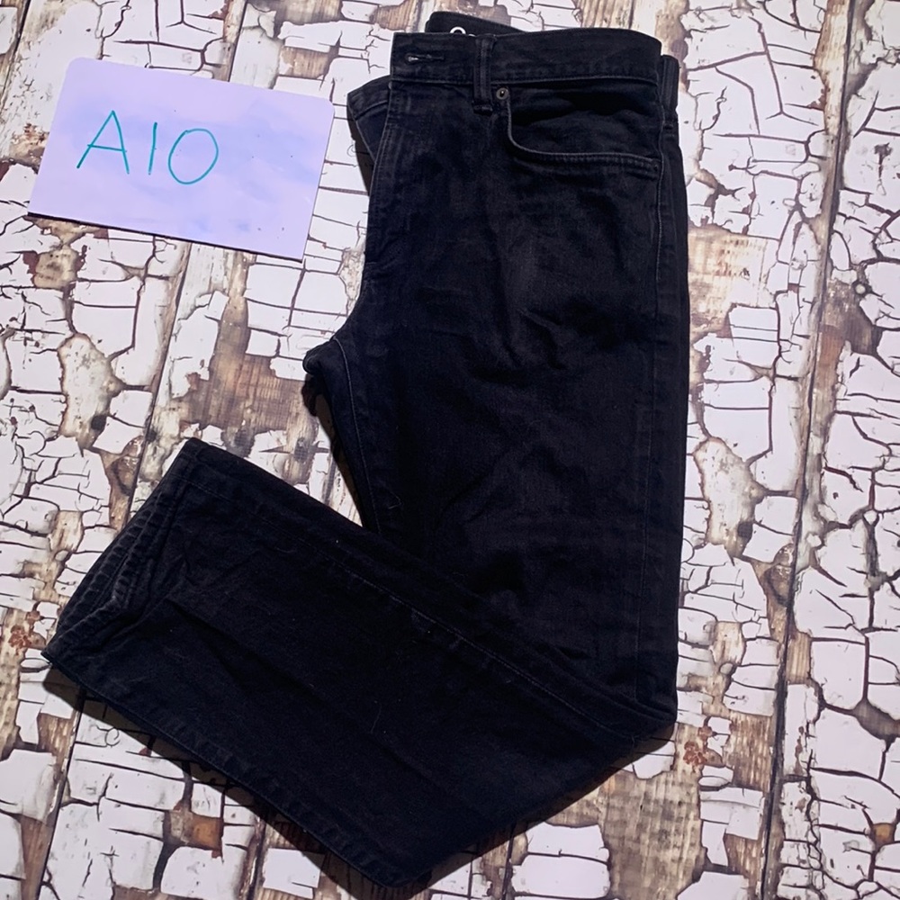 Gap jeans 33x30 black